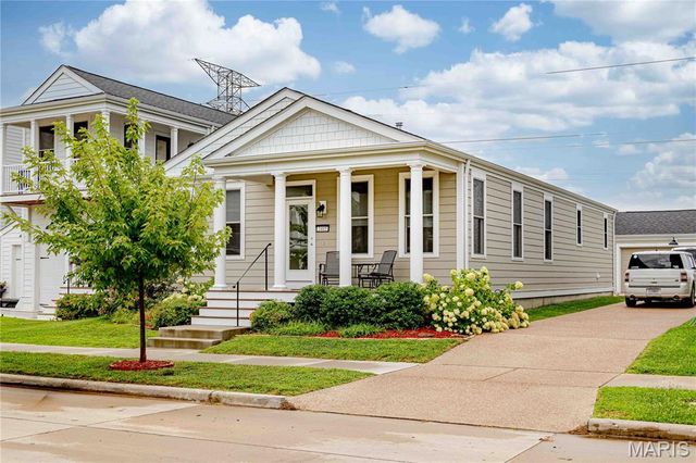 3405 Simeon Bunker Street, St Charles, MO 63301