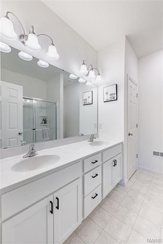 3405 Simeon Bunker Street, St Charles, MO 63301