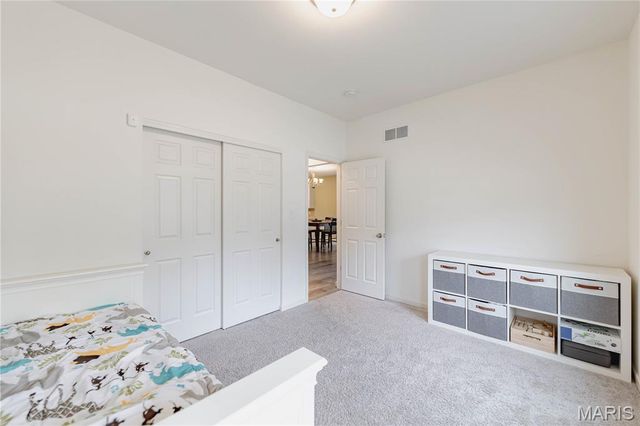 3405 Simeon Bunker Street, St Charles, MO 63301