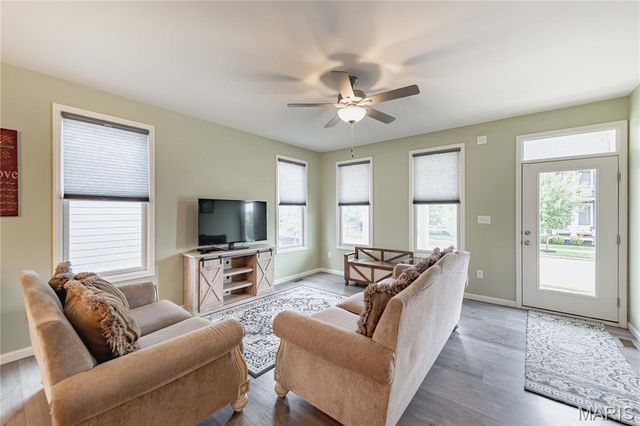 3405 Simeon Bunker Street, St Charles, MO 63301