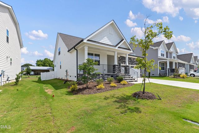 1520 Maelyn Way, Fuquay Varina, NC 27526