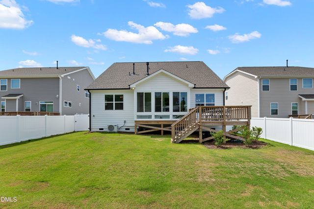 1520 Maelyn Way, Fuquay Varina, NC 27526