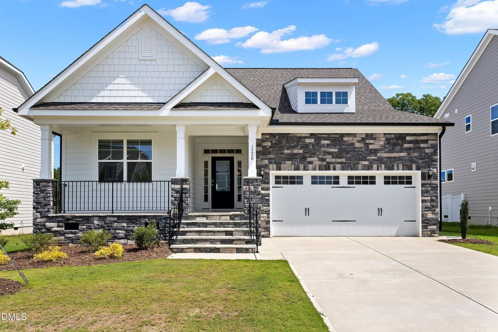 1520 Maelyn Way, Fuquay Varina, NC 27526