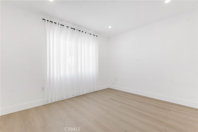 6300 Orange Street 14, Los Angeles, CA 90048