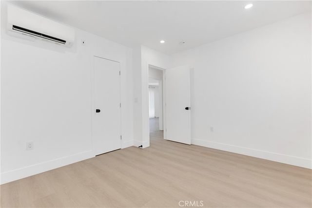 6300 Orange Street 14, Los Angeles, CA 90048