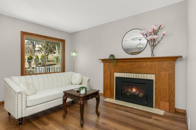 5124 Heritage Hills Drive, Minneapolis, MN 55437