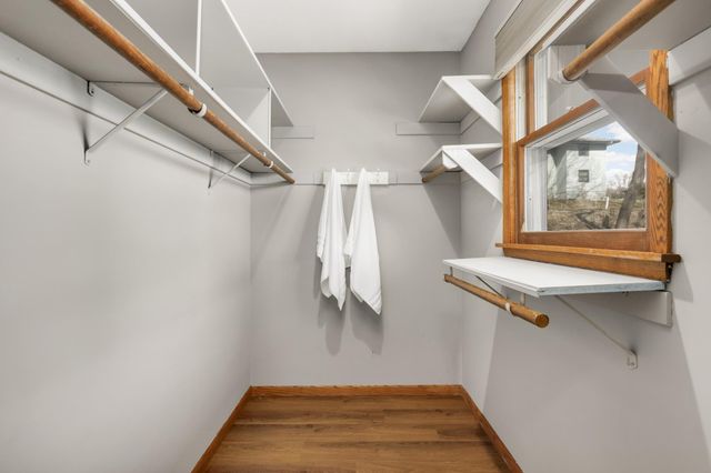 5124 Heritage Hills Drive, Minneapolis, MN 55437