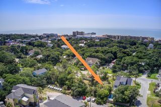 208 W Indian Avenue, Folly Beach, SC 29439