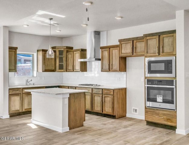 15329 Steer Drive, El Paso, TX 79938