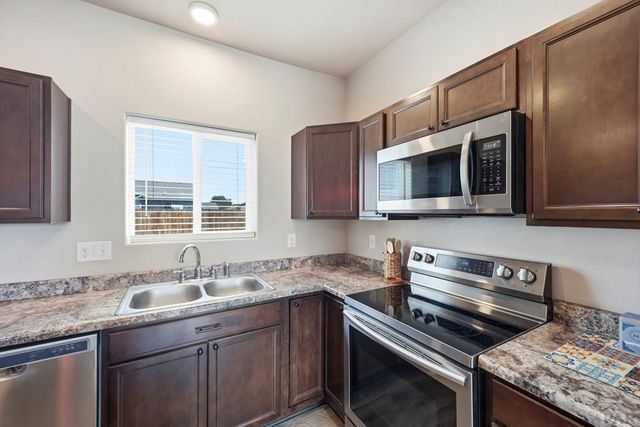 2319 W 18th St, Pueblo, CO 81003