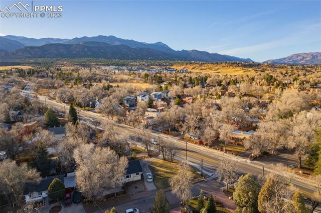 901 Cheyenne Boulevard, Colorado Springs, CO 80905