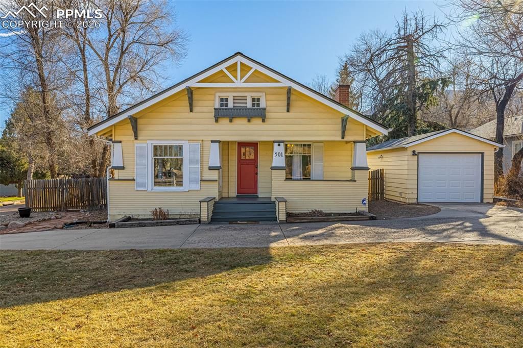 901 Cheyenne Boulevard, Colorado Springs, CO 80905