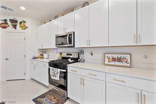 10854 Gentle Crest Avenue, Las Vegas, NV 89166