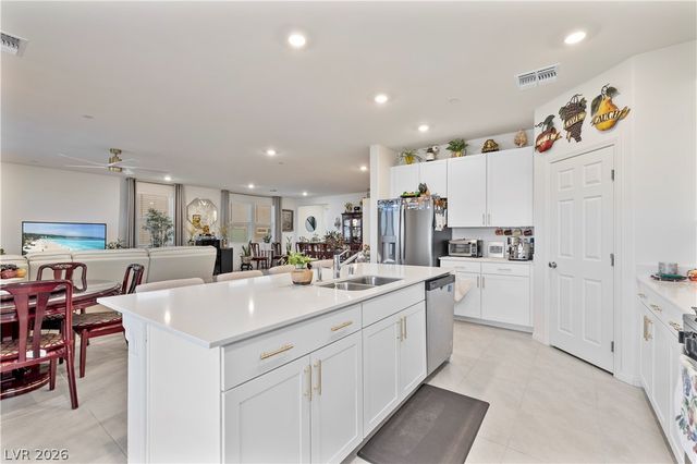 10854 Gentle Crest Avenue, Las Vegas, NV 89166