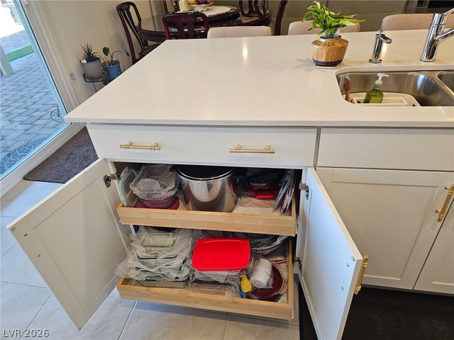 10854 Gentle Crest Avenue, Las Vegas, NV 89166