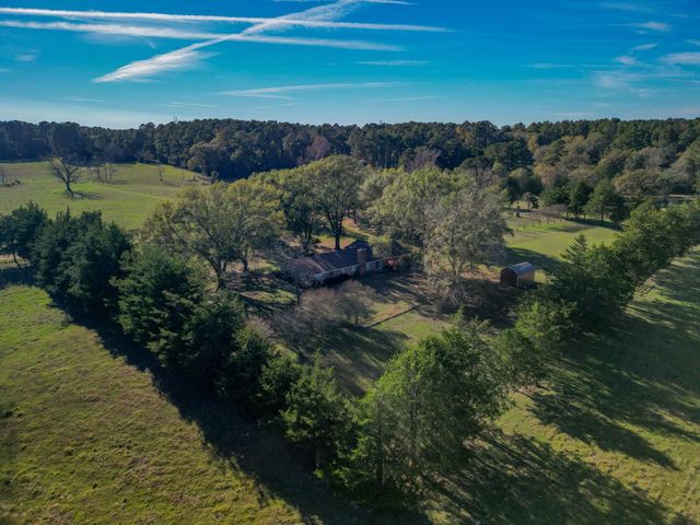 1549 County Road 1650, Grapeland, TX 75844