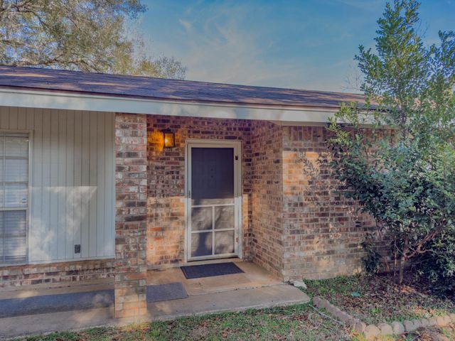 1549 County Road 1650, Grapeland, TX 75844