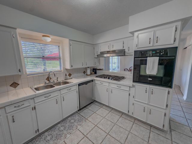 1549 County Road 1650, Grapeland, TX 75844