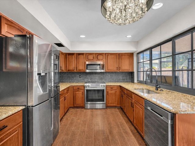 2116 NE 62nd Street, Fort Lauderdale, FL 33308