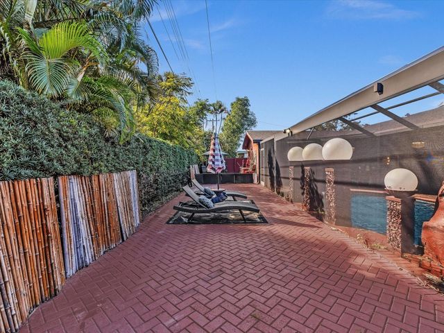 2116 NE 62nd Street, Fort Lauderdale, FL 33308