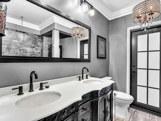 2116 NE 62nd Street, Fort Lauderdale, FL 33308