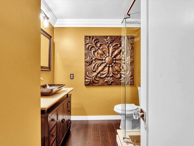 2116 NE 62nd Street, Fort Lauderdale, FL 33308