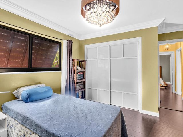 2116 NE 62nd Street, Fort Lauderdale, FL 33308