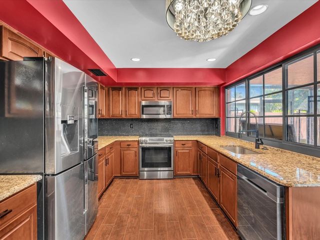 2116 NE 62nd Street, Fort Lauderdale, FL 33308