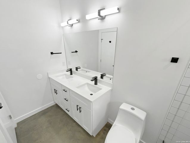 918 S Olive St Unit 102, San Antonio, TX 78210