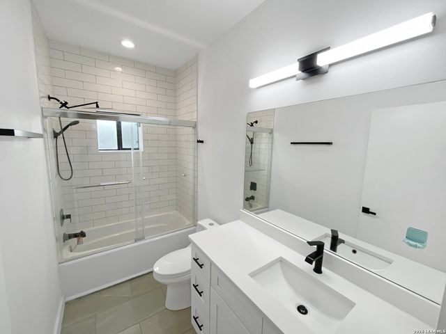 918 S Olive St Unit 102, San Antonio, TX 78210