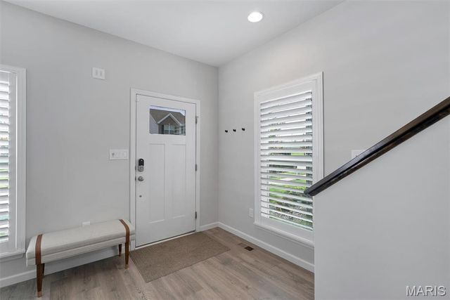 9409 Vandervoort Court, Crestwood, MO 63126