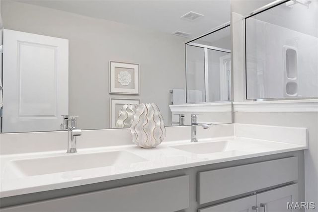 9409 Vandervoort Court, Crestwood, MO 63126