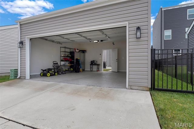 9409 Vandervoort Court, Crestwood, MO 63126