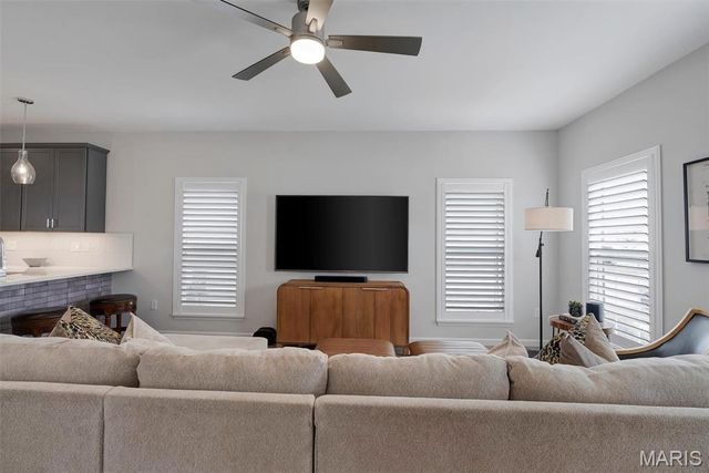 9409 Vandervoort Court, Crestwood, MO 63126