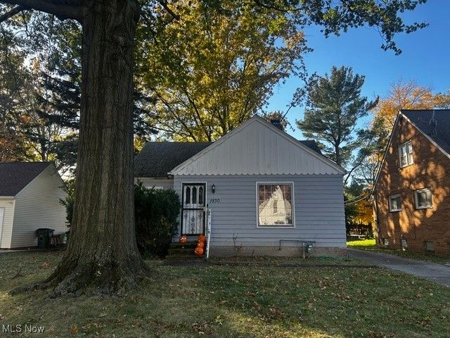 1930 Seneca Road, Euclid, OH 44117
