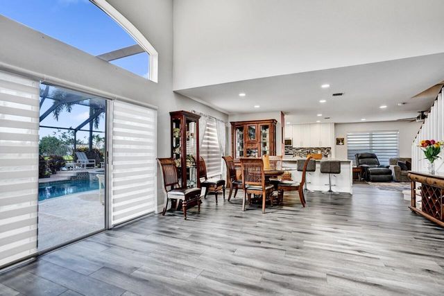 5222 Prairie Dunes Village Circle, Lake Worth, FL 33463