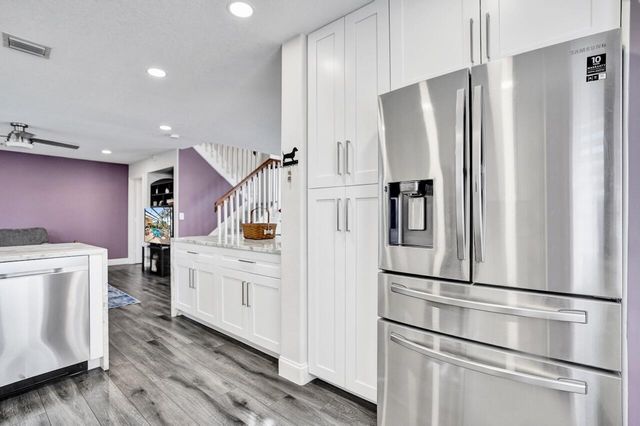 5222 Prairie Dunes Village Circle, Lake Worth, FL 33463
