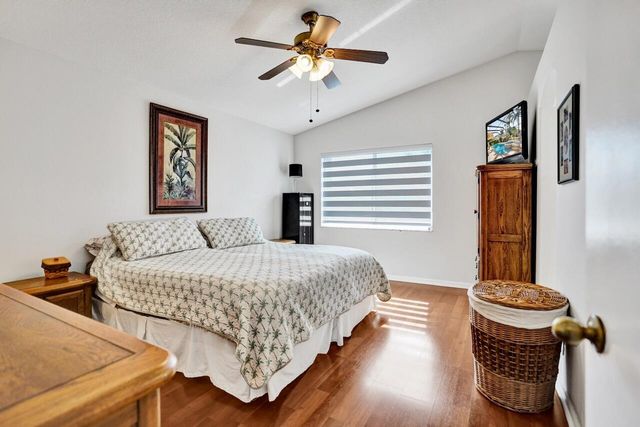 5222 Prairie Dunes Village Circle, Lake Worth, FL 33463