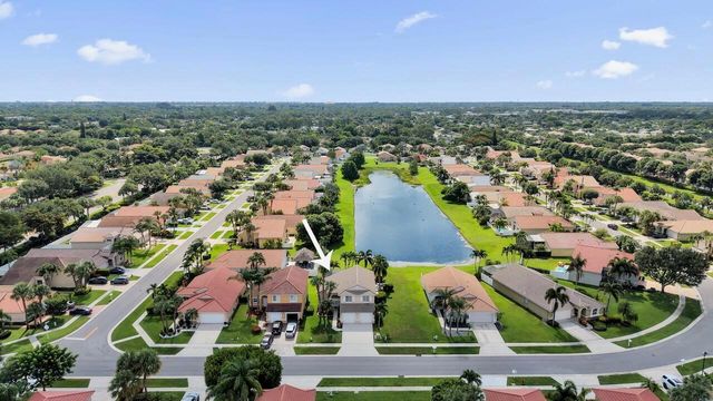 5222 Prairie Dunes Village Circle, Lake Worth, FL 33463