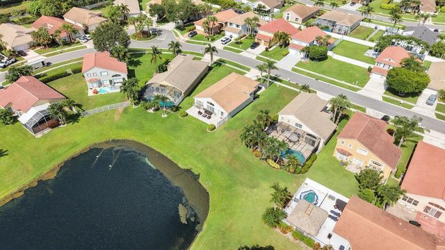 5222 Prairie Dunes Village Circle, Lake Worth, FL 33463