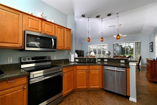 17900 COURTSIDE LANDINGS CIRCLE, Punta Gorda, FL 33955