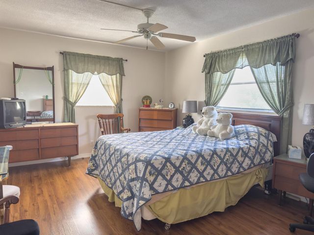 2721 Garden Drive N 312, Lake Worth, FL 33461