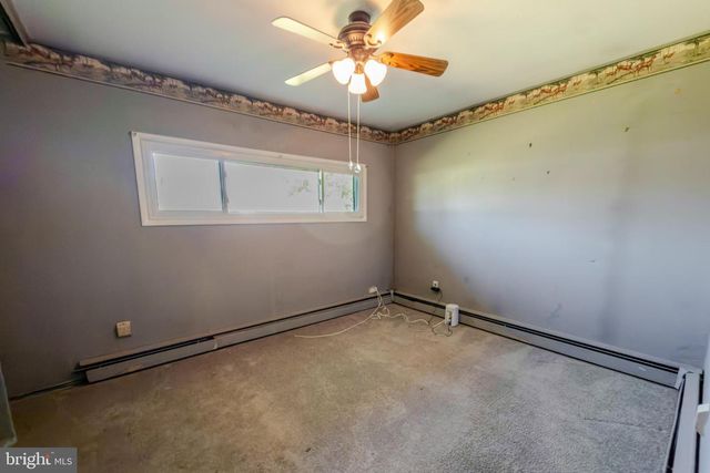 29 MERCER DR, Newark, DE 19713