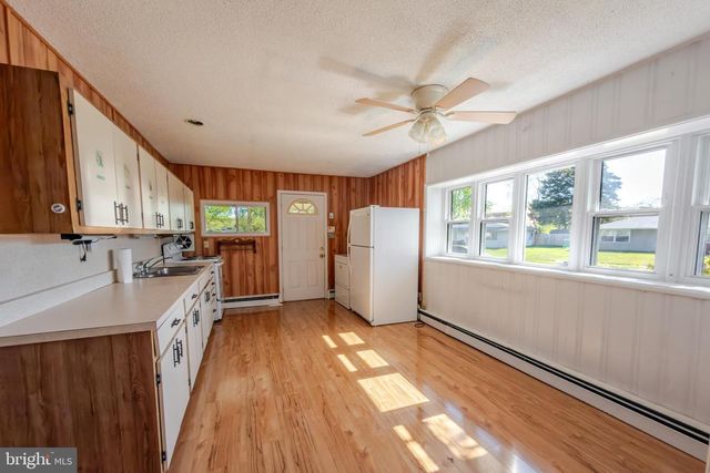 29 MERCER DR, Newark, DE 19713
