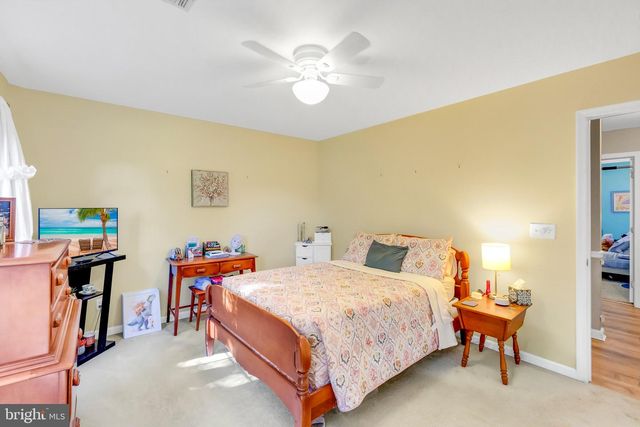 5568 ROYAL MILE BLVD, Salisbury, MD 21801