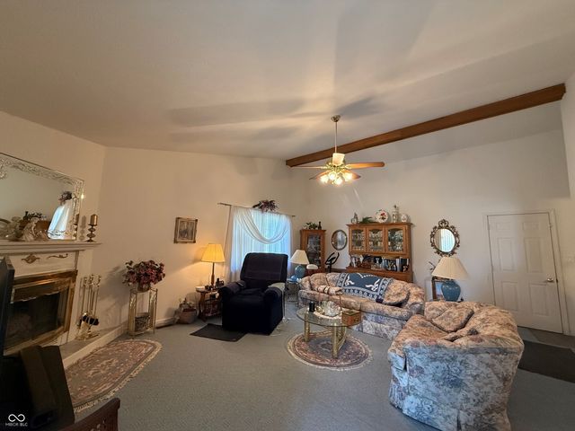 3361 W Hidden Lake Court, Greenfield, IN 46140
