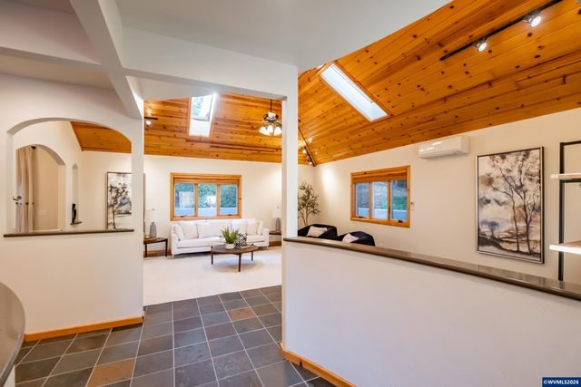 3559 NW Glenridge Dr, Corvallis, OR 97330