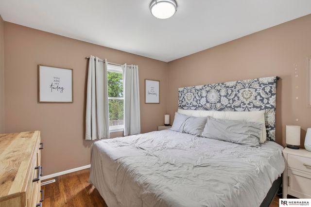 2206 Gertrude Street, Bellevue, NE 68147