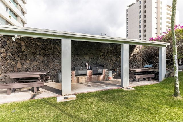 2888 Ala Ilima Street 512, Honolulu, HI 96818