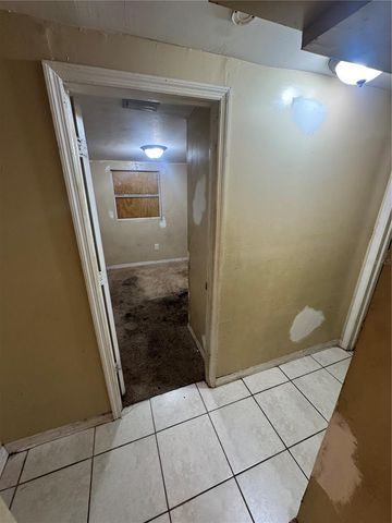 7204 E CAYUGA STREET, Tampa, FL 33610